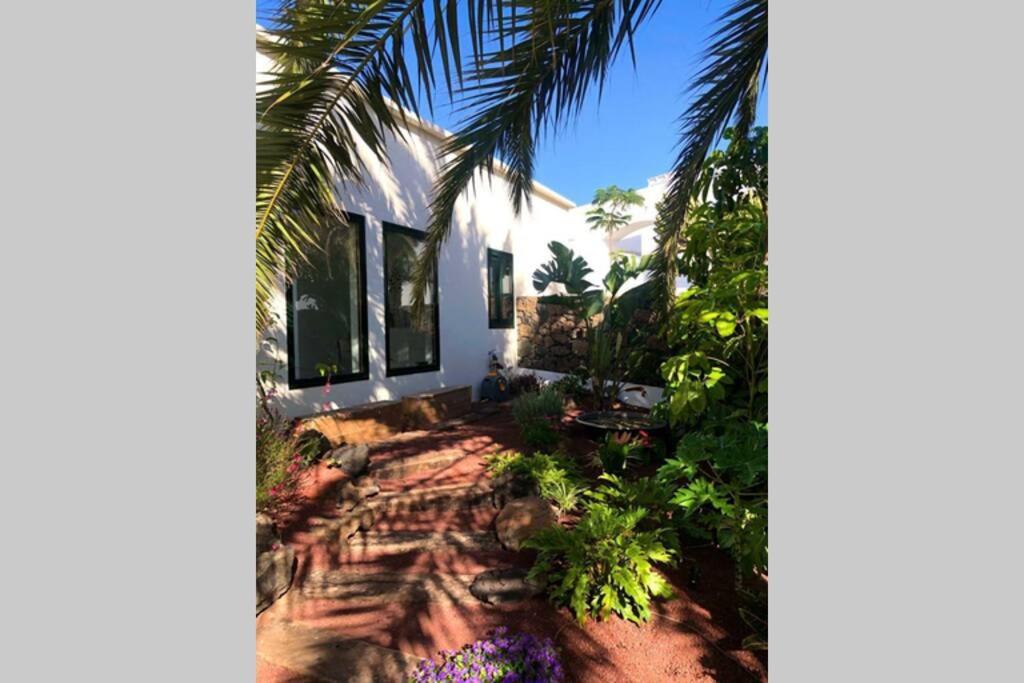 فيلا Unique, Stylish & Calm El Estanque By The Sea, Adults Only كوستا تاغيسي المظهر الخارجي الصورة