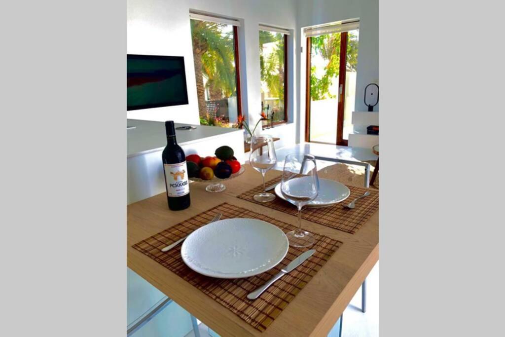 فيلا Unique, Stylish & Calm El Estanque By The Sea, Adults Only كوستا تاغيسي المظهر الخارجي الصورة